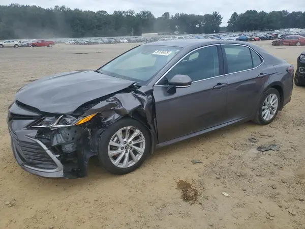 4T1R11AK8RU916629 2024 TOYOTA CAMRY - Image 1
