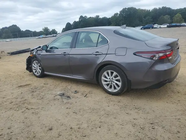 4T1R11AK8RU916629 2024 TOYOTA CAMRY - Image 2