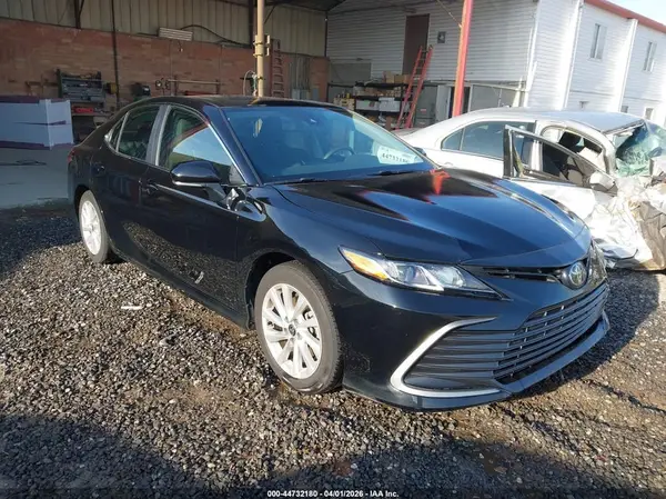 4T1R11AK8RU920051 2024 TOYOTA CAMRY - Image 1