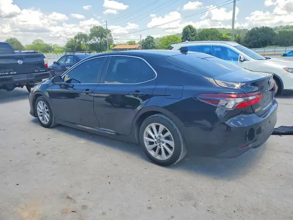 4T1R11AK9MU611276 2021 TOYOTA CAMRY - Image 2