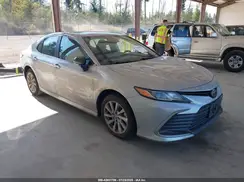 4T1R11AK9NU076421 2022 TOYOTA CAMRY