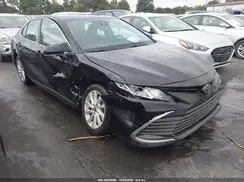 4T1R11AK9NU674105 2022 TOYOTA CAMRY