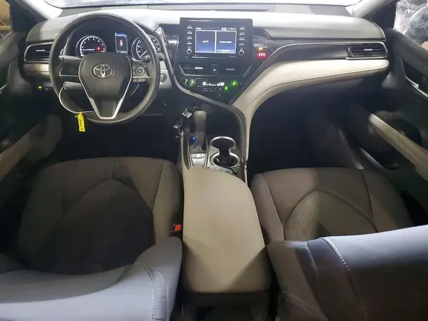 4T1R11AK9NU677277 2022 TOYOTA CAMRY - Image 8