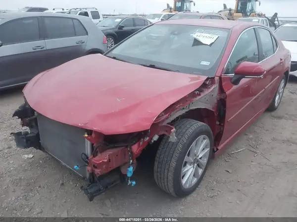 4T1R11AK9PU083808 2023 TOYOTA CAMRY - Image 2