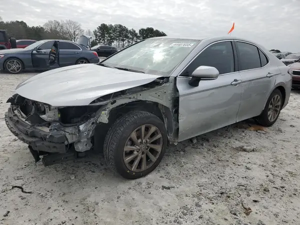 4T1R11AK9PU784283 2023 TOYOTA CAMRY - Image 1