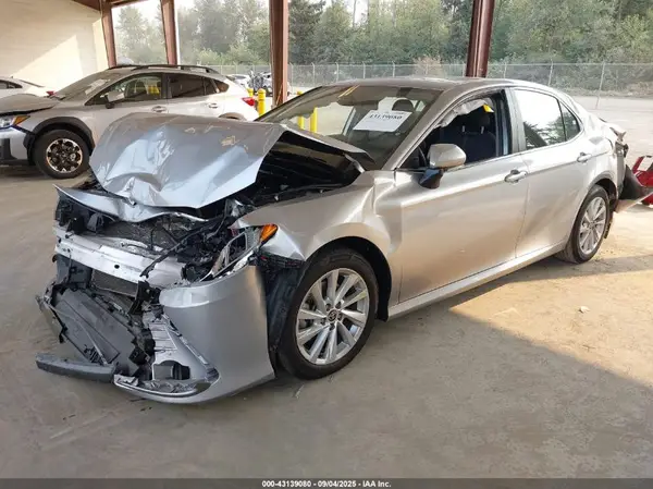 4T1R11AK9PU788494 2023 TOYOTA CAMRY - Image 2
