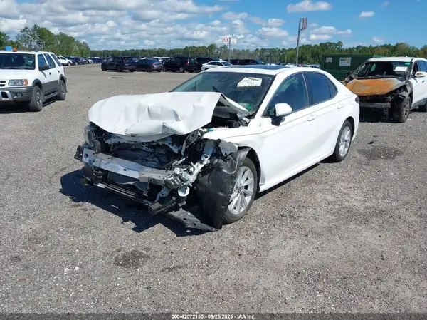 4T1R11AK9PU838150 2023 TOYOTA CAMRY - Image 2