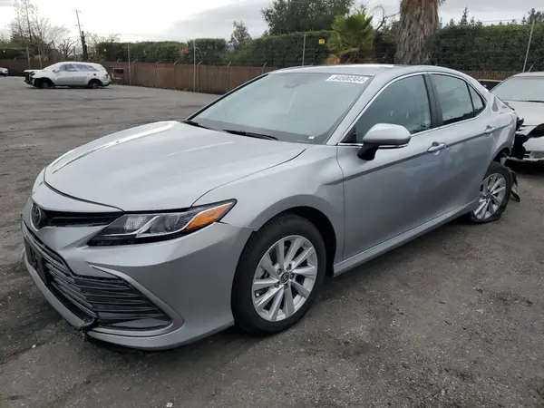 4T1R11AK9RU247271 2024 TOYOTA CAMRY - Image 1