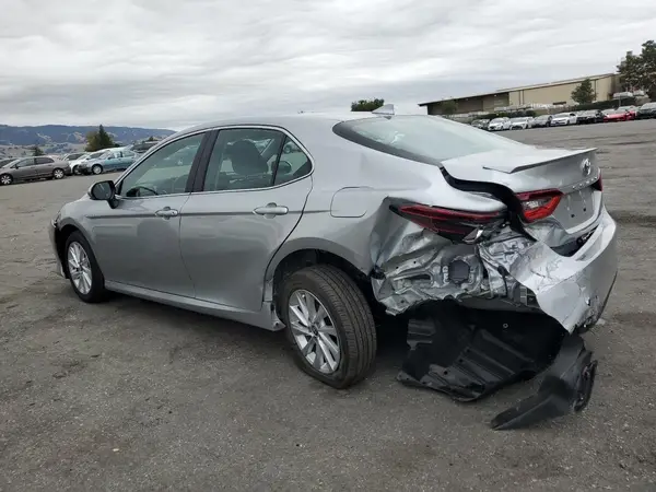 4T1R11AK9RU247271 2024 TOYOTA CAMRY - Image 2