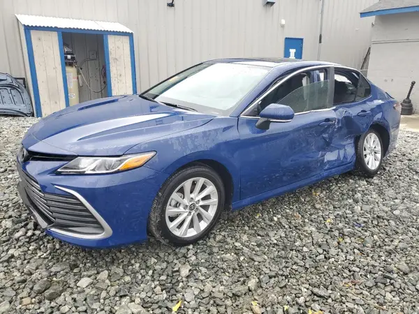 4T1R11AK9RU252969 2024 TOYOTA CAMRY - Image 1