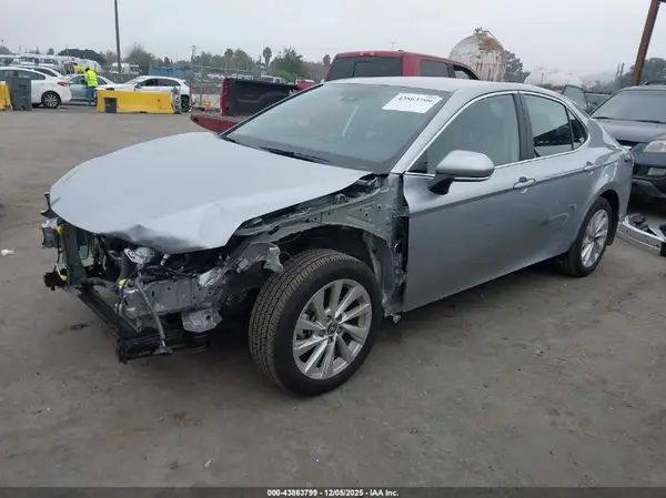 4T1R11AK9RU859308 2024 TOYOTA CAMRY - Image 2