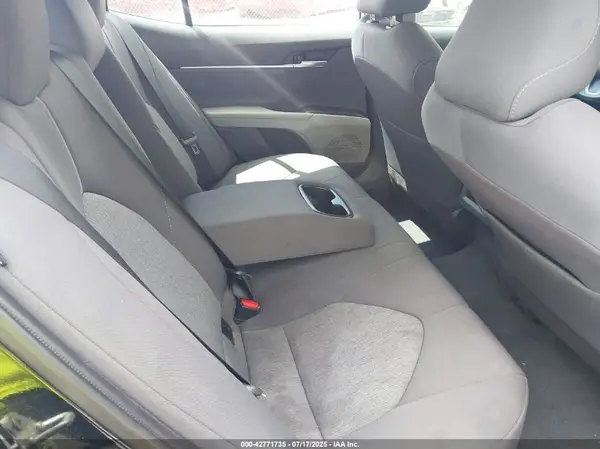4T1R11AK9RU860426 2024 TOYOTA CAMRY - Image 8