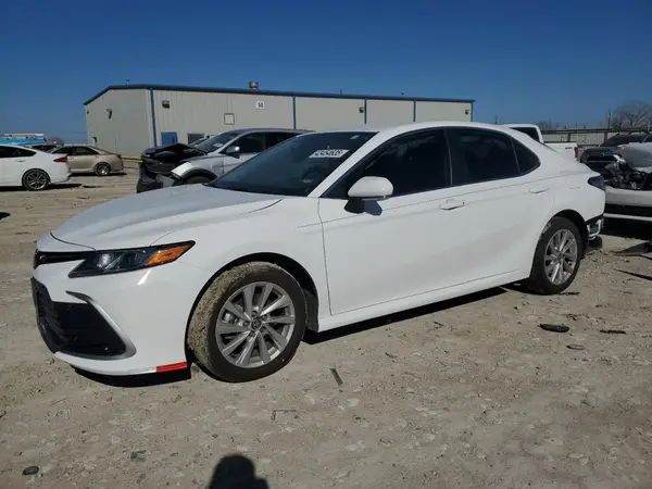 4T1R11AK9RU882913 2024 TOYOTA CAMRY - Image 1