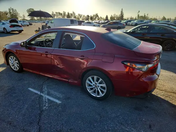 4T1R11AKXMU549600 2021 TOYOTA CAMRY - Image 2