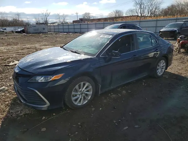 4T1R11AKXMU551783 2021 TOYOTA CAMRY - Image 1