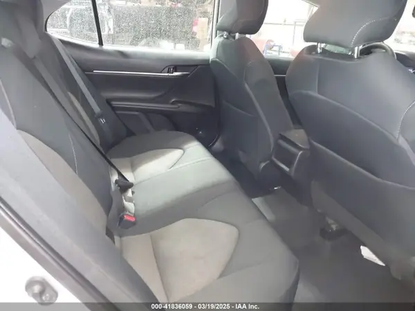 4T1R11AKXNU646345 2022 TOYOTA CAMRY - Image 8