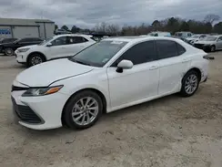 4T1R11AKXNU672136 2022 TOYOTA CAMRY