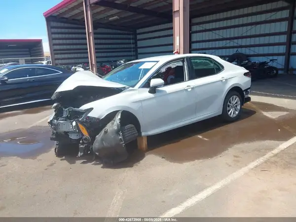 4T1R11AKXPU141523 2023 TOYOTA CAMRY - Image 2