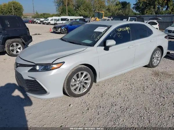 4T1R11AKXPU181357 2023 TOYOTA CAMRY - Image 2