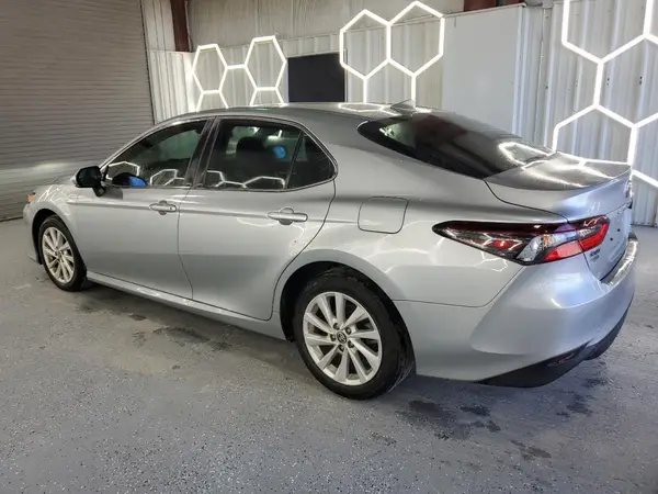 4T1R11AKXPU182184 2023 TOYOTA CAMRY - Image 2