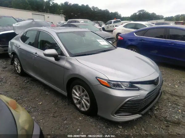 4T1R11AKXPU754502 2023 TOYOTA CAMRY - Image 1