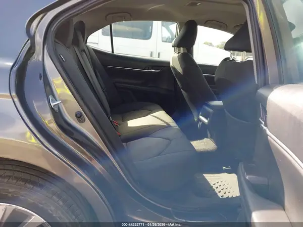 4T1R11AKXPU760543 2023 TOYOTA CAMRY - Image 8