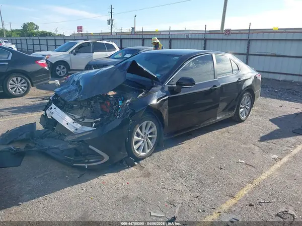 4T1R11AKXPU766066 2023 TOYOTA CAMRY - Image 2