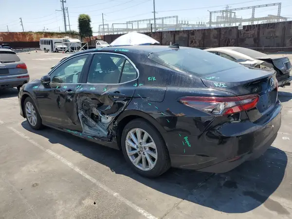 4T1R11AKXPU804685 2023 TOYOTA CAMRY - Image 2