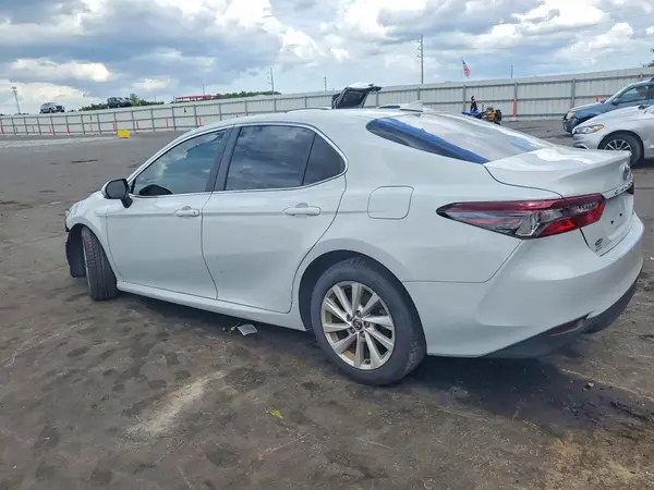 4T1R11AKXRU232939 2024 TOYOTA CAMRY - Image 2
