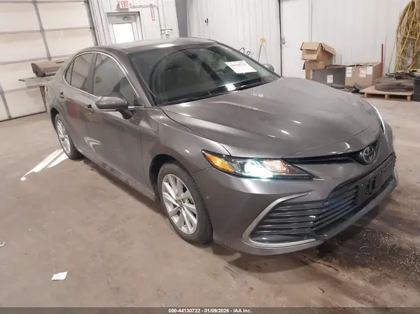 4T1R11AKXRU260871 2024 TOYOTA CAMRY - Image 1