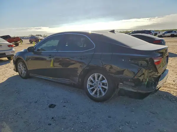 4T1R11AKXRU881723 2024 TOYOTA CAMRY - Image 2