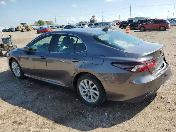 4T1R11AKXRU894472 2024 TOYOTA CAMRY - Image 2