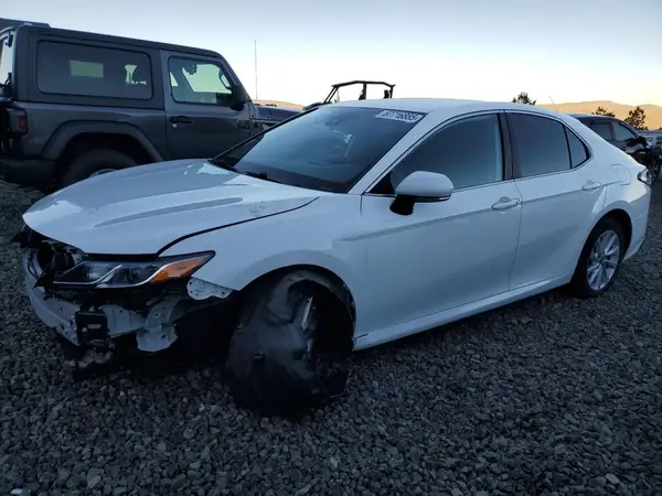4T1R11BK0MU032014 2021 TOYOTA CAMRY - Image 1