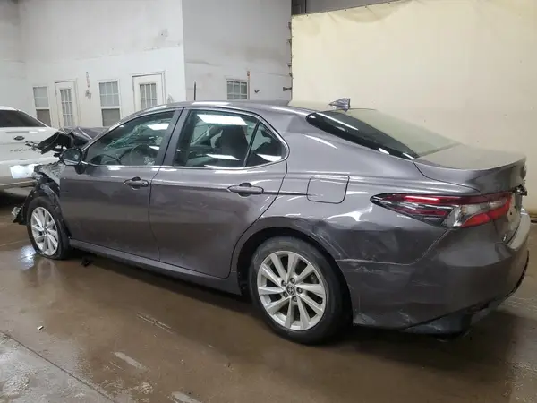 4T1R11BK1RU116740 2024 TOYOTA CAMRY - Image 2
