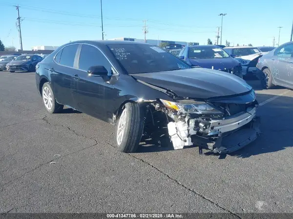 4T1R11BK2MU022634 2021 TOYOTA CAMRY - Image 1