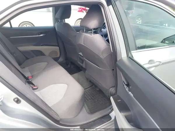 4T1R11BK2MU047274 2021 TOYOTA CAMRY - Image 8