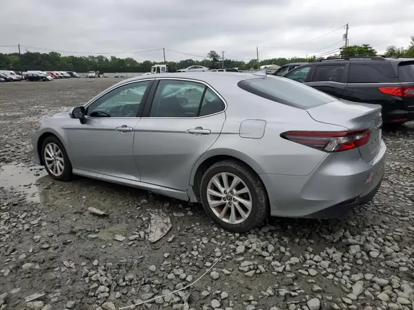 4T1R11BK3MU024621 2021 TOYOTA CAMRY - Image 2