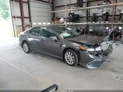 4T1R11BK3NU049228 2022 TOYOTA CAMRY