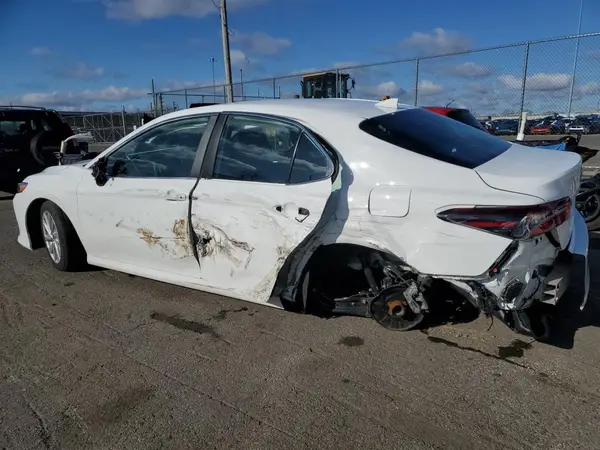 4T1R11BK3RU121034 2024 TOYOTA CAMRY - Image 2