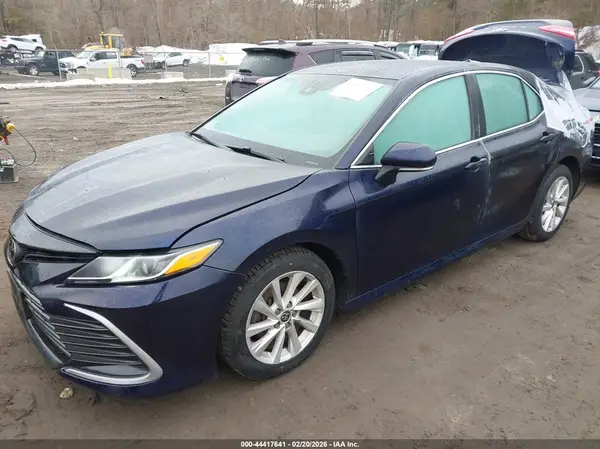 4T1R11BK4MU035482 2021 TOYOTA CAMRY - Image 2