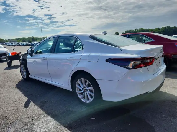4T1R11BK4PU089515 2023 TOYOTA CAMRY - Image 2