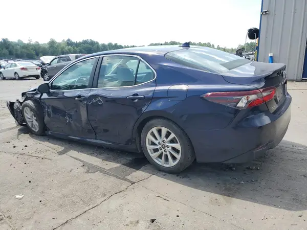 4T1R11BK5MU022899 2021 TOYOTA CAMRY - Image 2