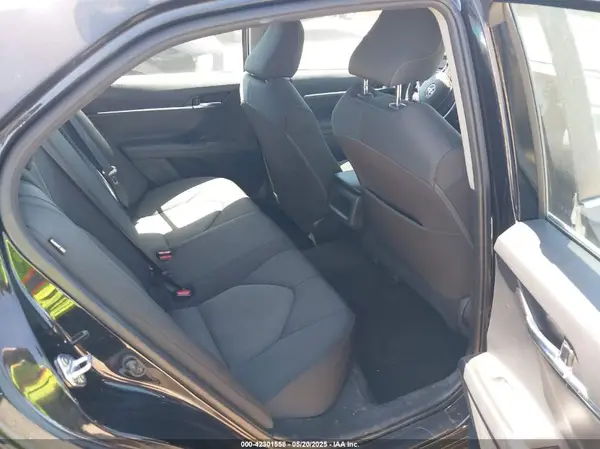 4T1R11BK5MU025785 2021 TOYOTA CAMRY - Image 8
