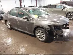 4T1R11BK5NU059050 2022 TOYOTA CAMRY