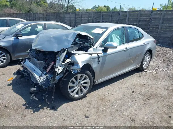 4T1R11BK7RU111137 2024 TOYOTA CAMRY - Image 2