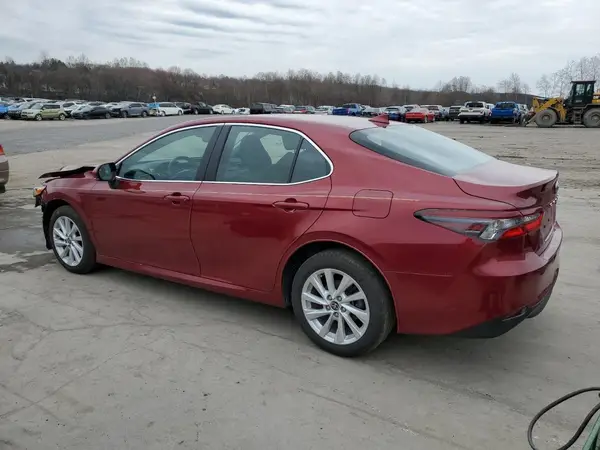 4T1R11BK9NU072464 2022 TOYOTA CAMRY - Image 2