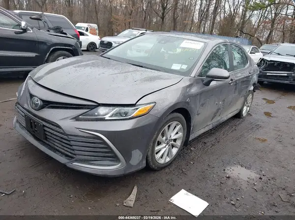 4T1R11BK9PU079658 2023 TOYOTA CAMRY - Image 2