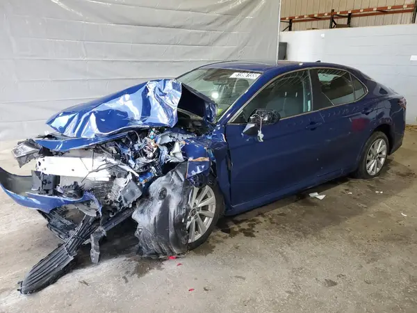 4T1R11BK9PU100444 2023 TOYOTA CAMRY - Image 1