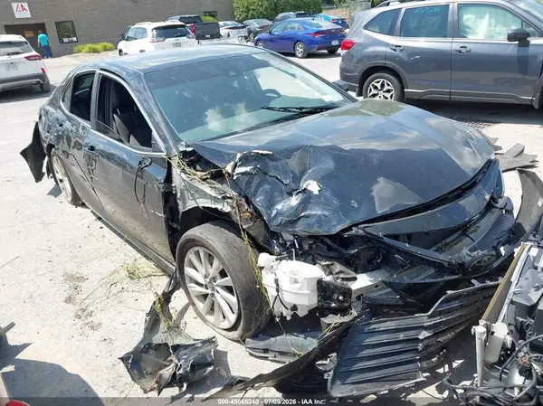4T1R11BKXPU080799 2023 TOYOTA CAMRY - Image 1