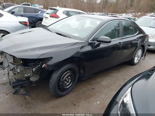 4T1R11BKXRU114372 2024 TOYOTA CAMRY - Image 2